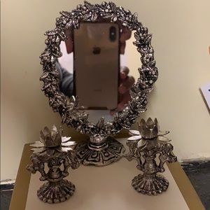 Vintage mirror and accessories